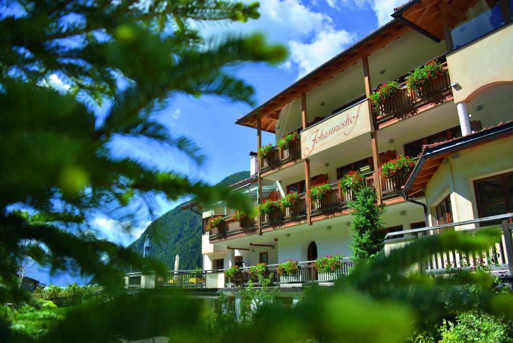 Berghotel Johanneshof Anterselva di Mezzo Exterior foto